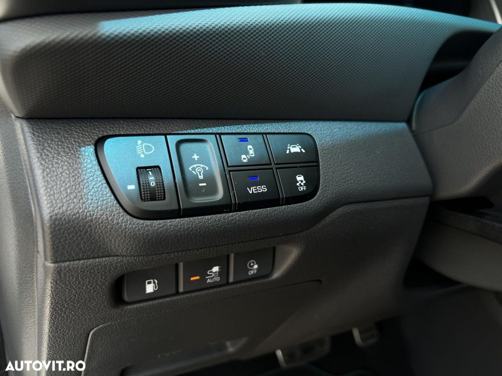 Hyundai IONIQ 1.6 141CP Exclusive - 25