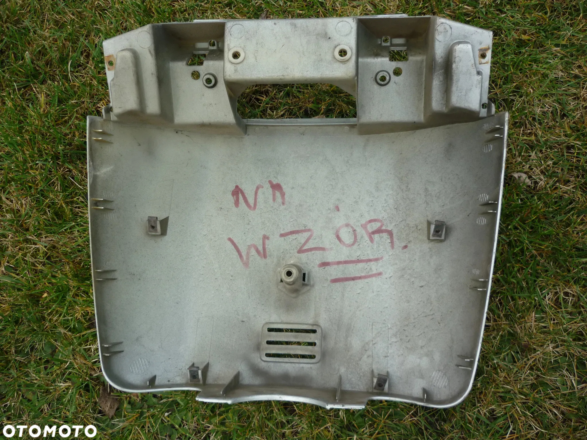 Owiewka lampa tył Piaggio Sfera 50 2T - 8