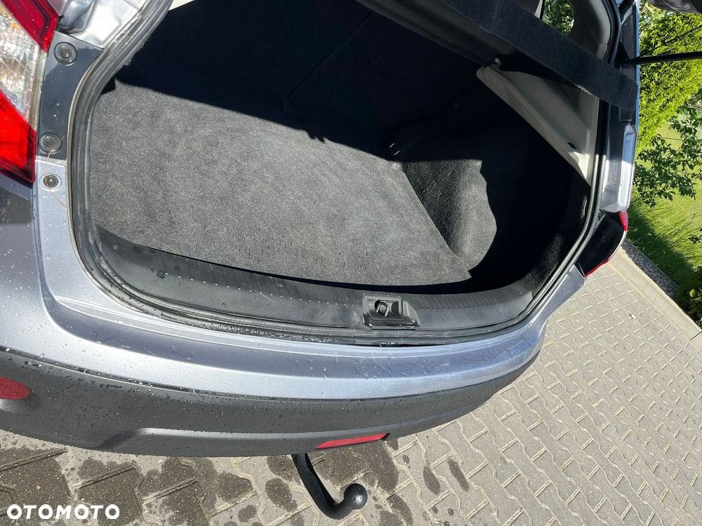 Nissan Qashqai 1.5 dCi N-Connecta - 10