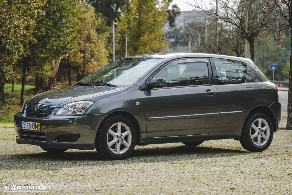 Toyota Corolla - 10