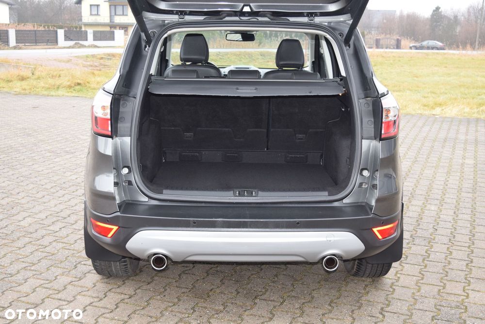 Ford Kuga 2.0 TDCi 4x4 Titanium - 38