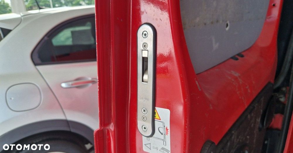 Renault Trafic - 10