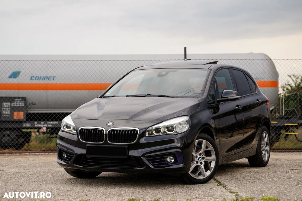 BMW Seria 2 218d Sport Line - 1