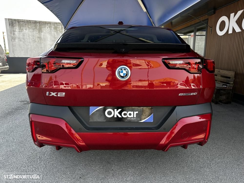 BMW iX2 eDrive20 - 13