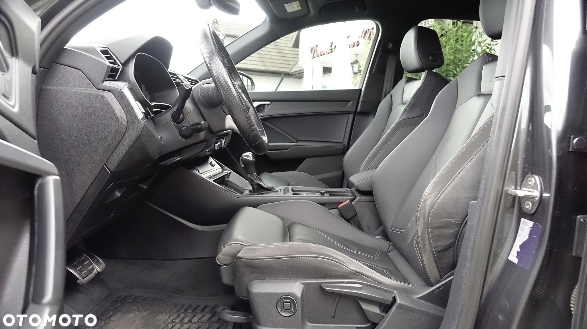 Audi Q3 Sportback - 25