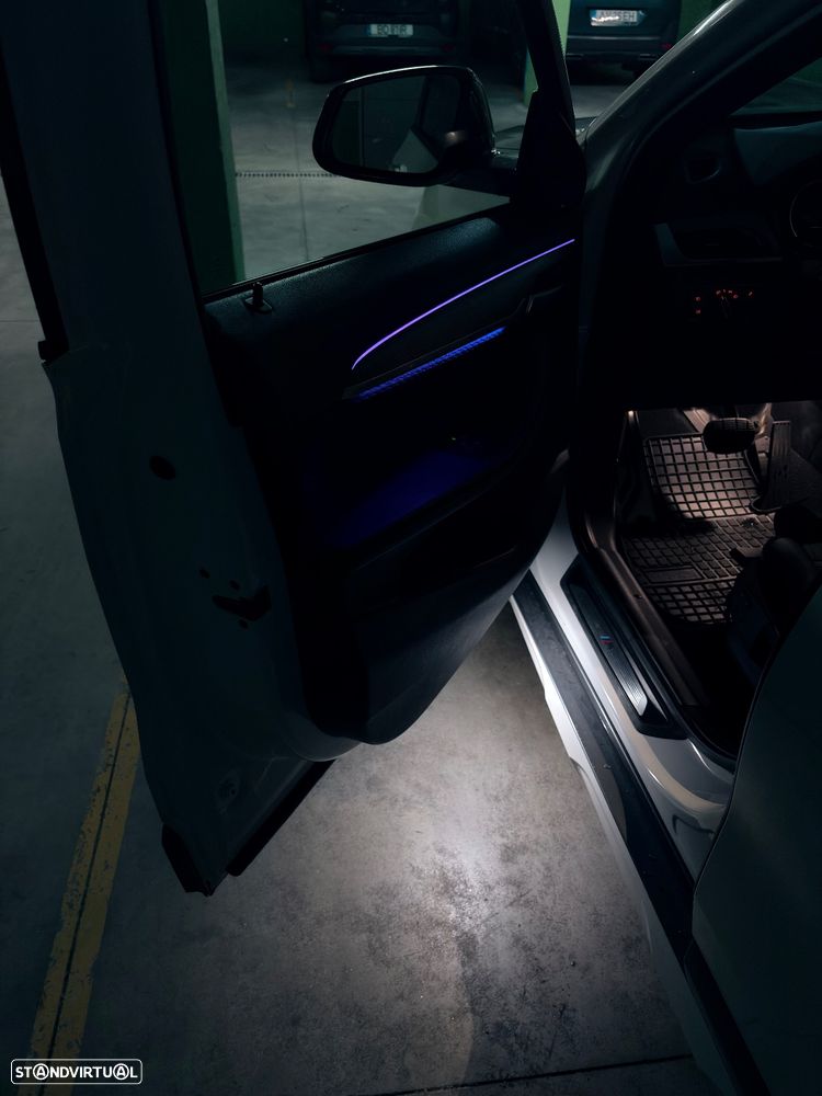 BMW X2 18 i sDrive Auto Pack M - 20