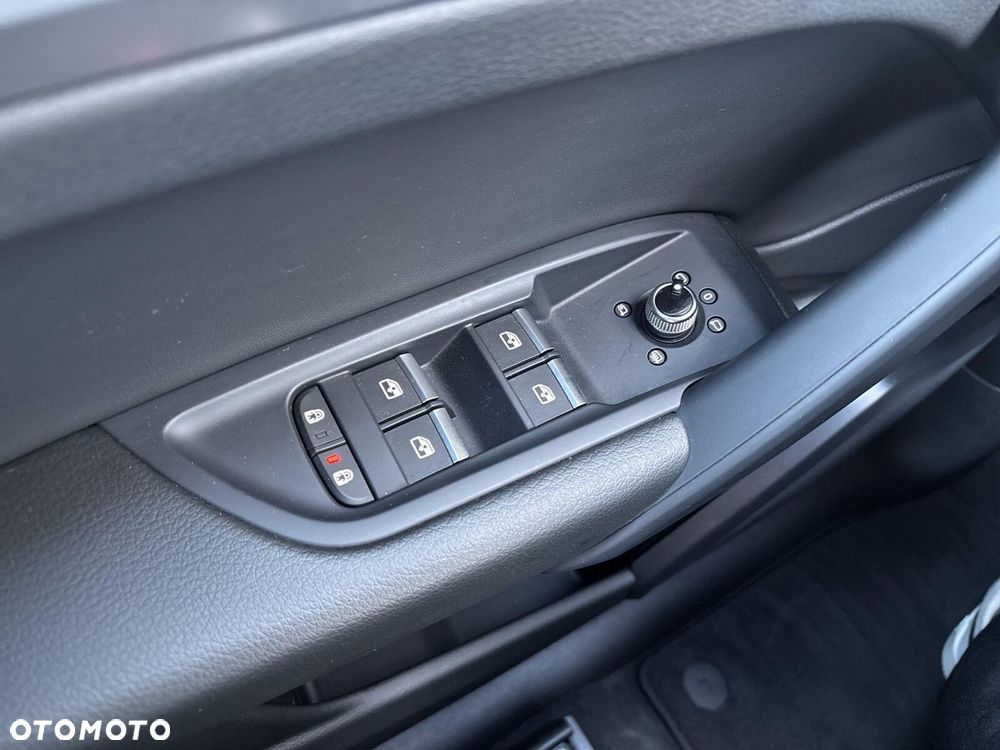 Audi Q5 Sportback - 28