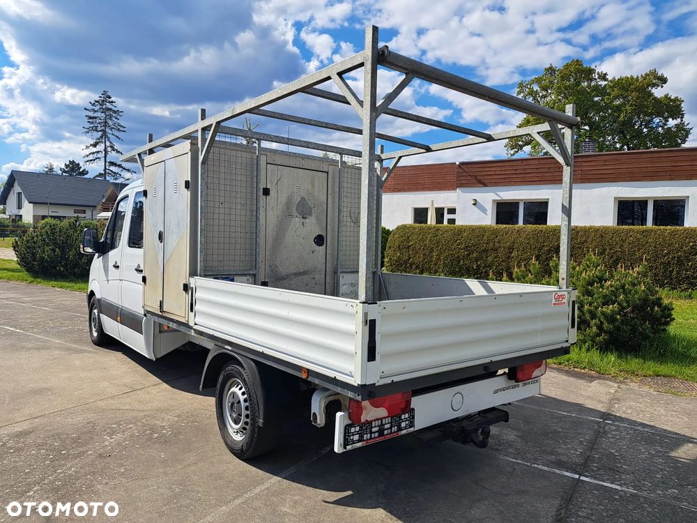 Mercedes-Benz Sprinter - 26