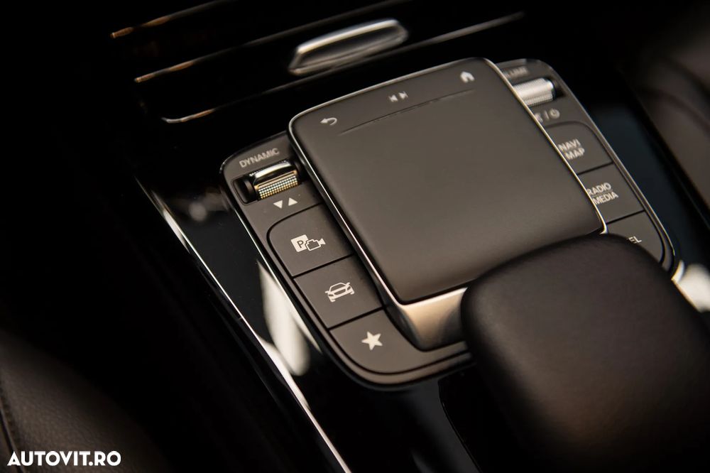 Mercedes-Benz CLA 250 e 8G-DCT Progressive - 27