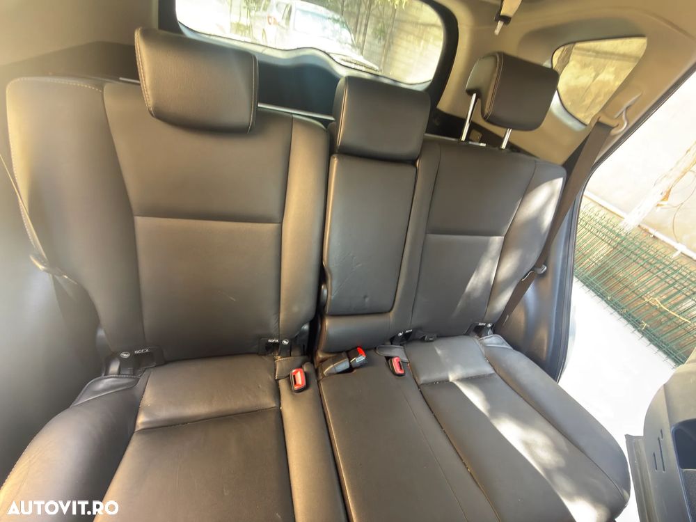 Toyota RAV4 2.2 D-4CAT 4WD Aut Luxury - 33