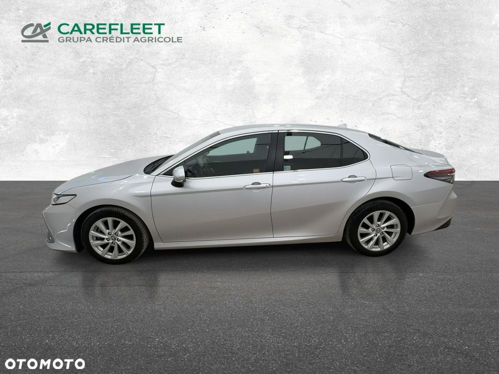 Toyota Camry - 8