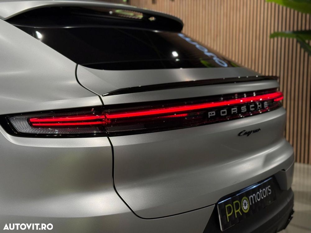 Porsche Cayenne Coupe - 17