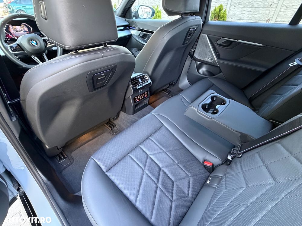 BMW Seria 5 520i AT MHEV - 8