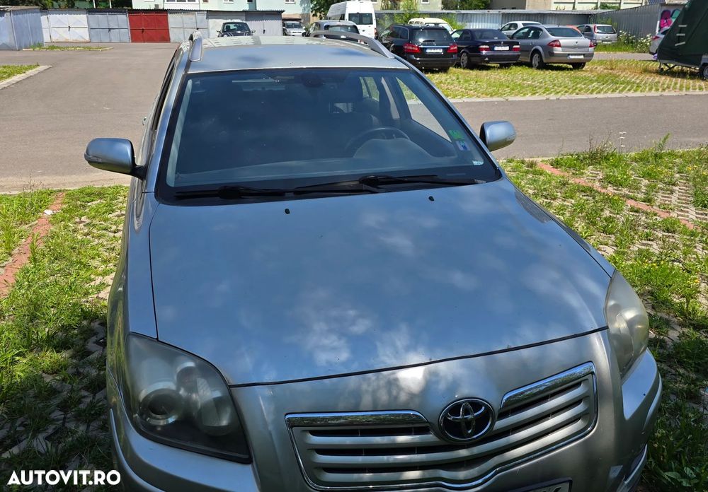 Toyota Avensis 2.0 D-4D Station Luna - 5