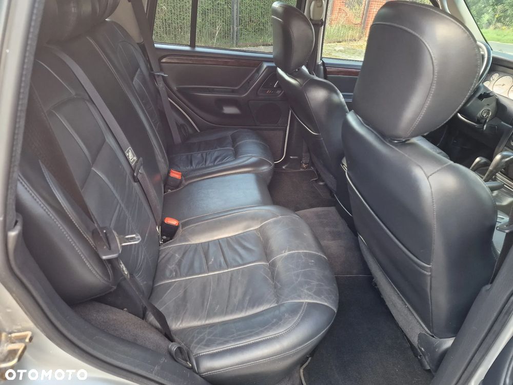 Jeep Grand Cherokee 4.7 Limited - 12