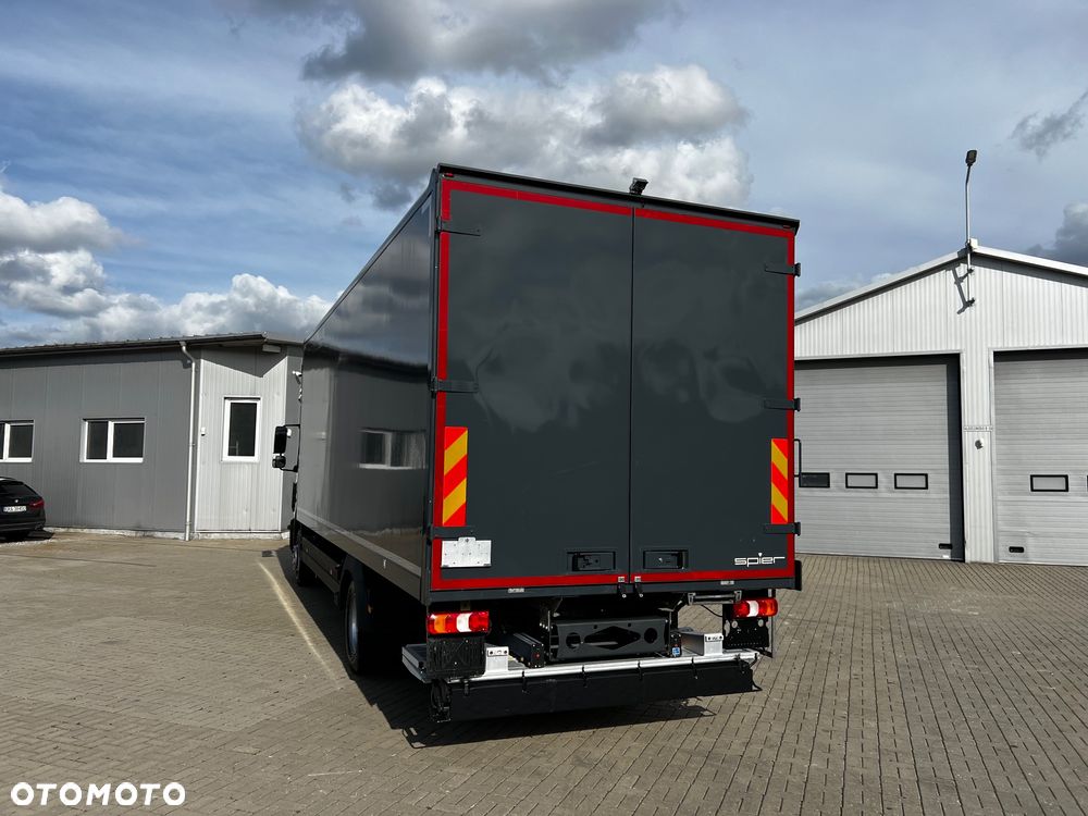 Mercedes-Benz ATEGO - 8