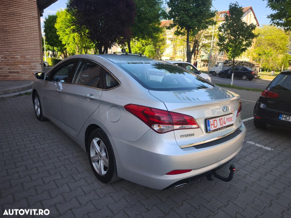 Hyundai i40 Kombi blue 1.7 CRDi Premium - 6