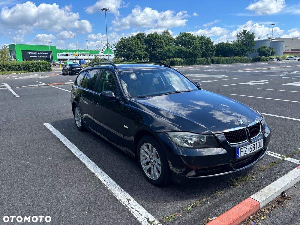 BMW Seria 3 320d - 4