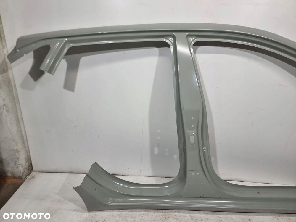 HYUNDAI I20 III 3 BŁOTNIK POSZYCIE PRAWY TYŁ SŁUPEK PRÓG - 3