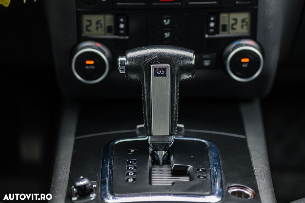 Volkswagen Touareg 3.0 V6 TDI Tipt. - 12