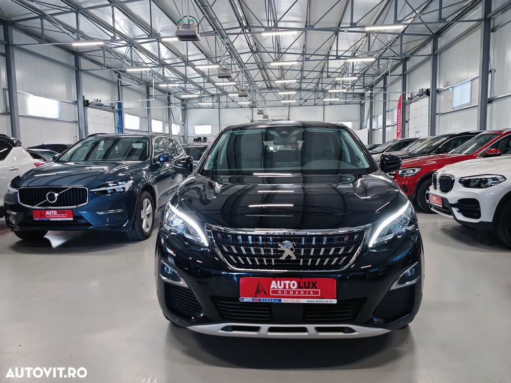 Peugeot 3008 ver-1-2-puretech-s-s-eat8-allure - 3