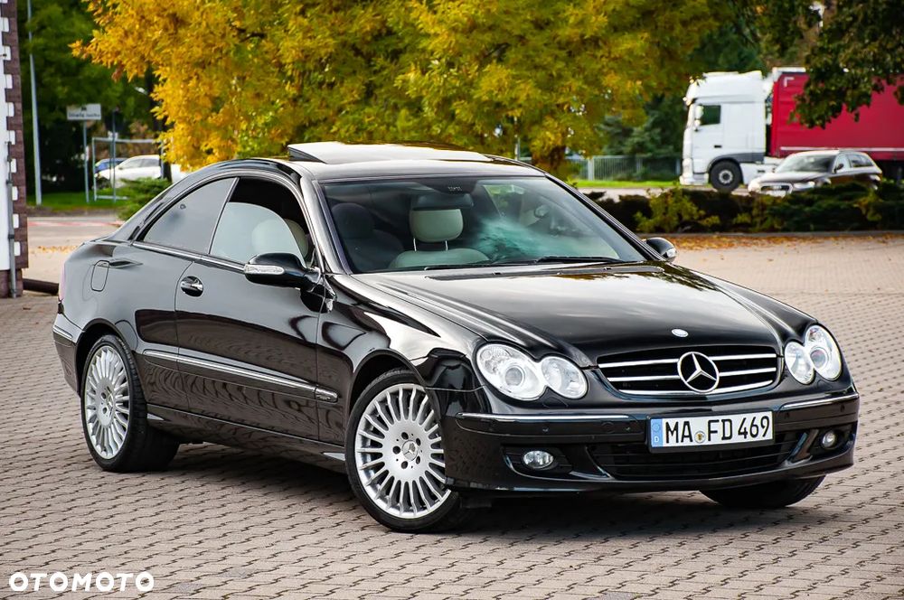 Mercedes-Benz CLK Coupe 350 7G-TRONIC Avantgarde - 10