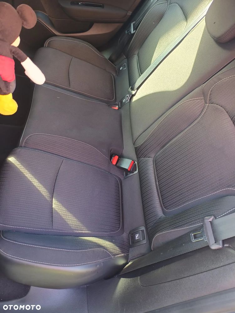 Renault Megane ENERGY TCe 100 EXPERIENCE - 13
