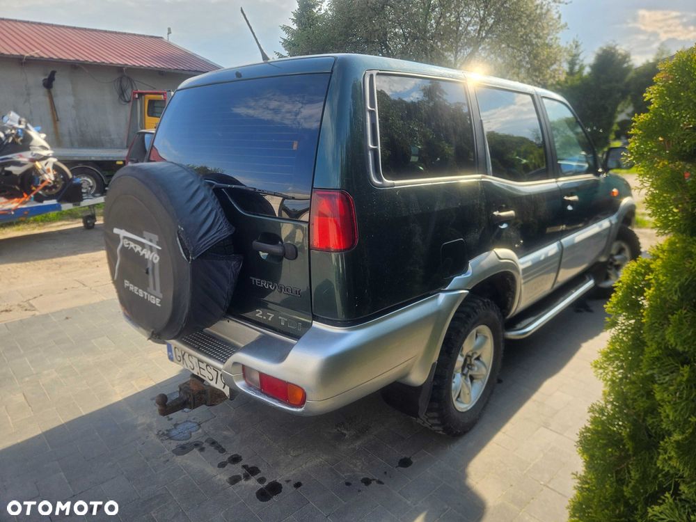 Nissan Terrano - 6