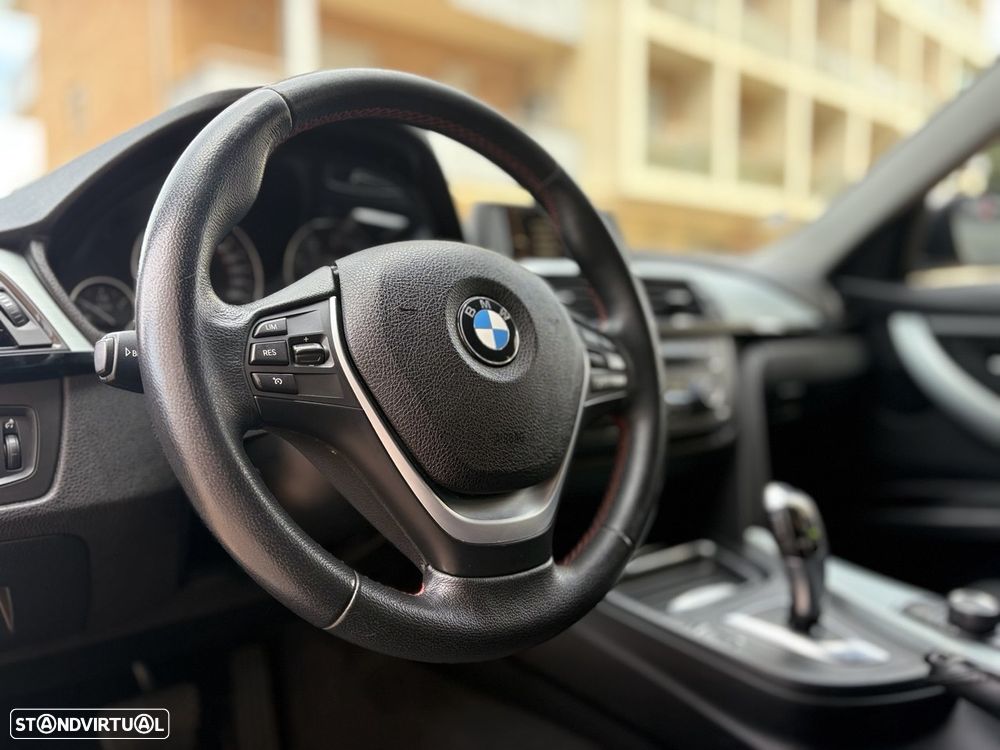 BMW 318 d Auto Line Sport - 16