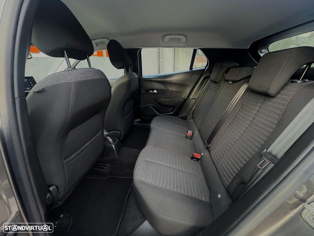 Peugeot 2008 1.2 PureTech Active - 10