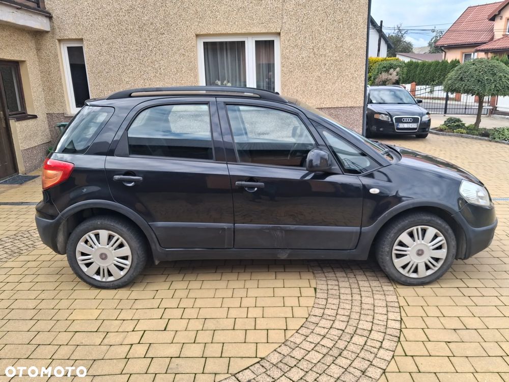 Fiat Sedici 1.6 16V 4x2 Emotion - 9