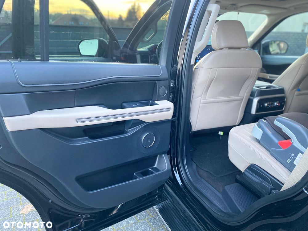 Ford Expedition - 22