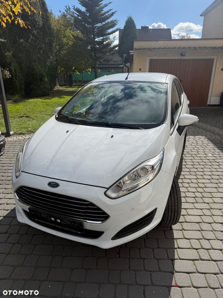 Ford Fiesta 1.25 Ambiente - 2