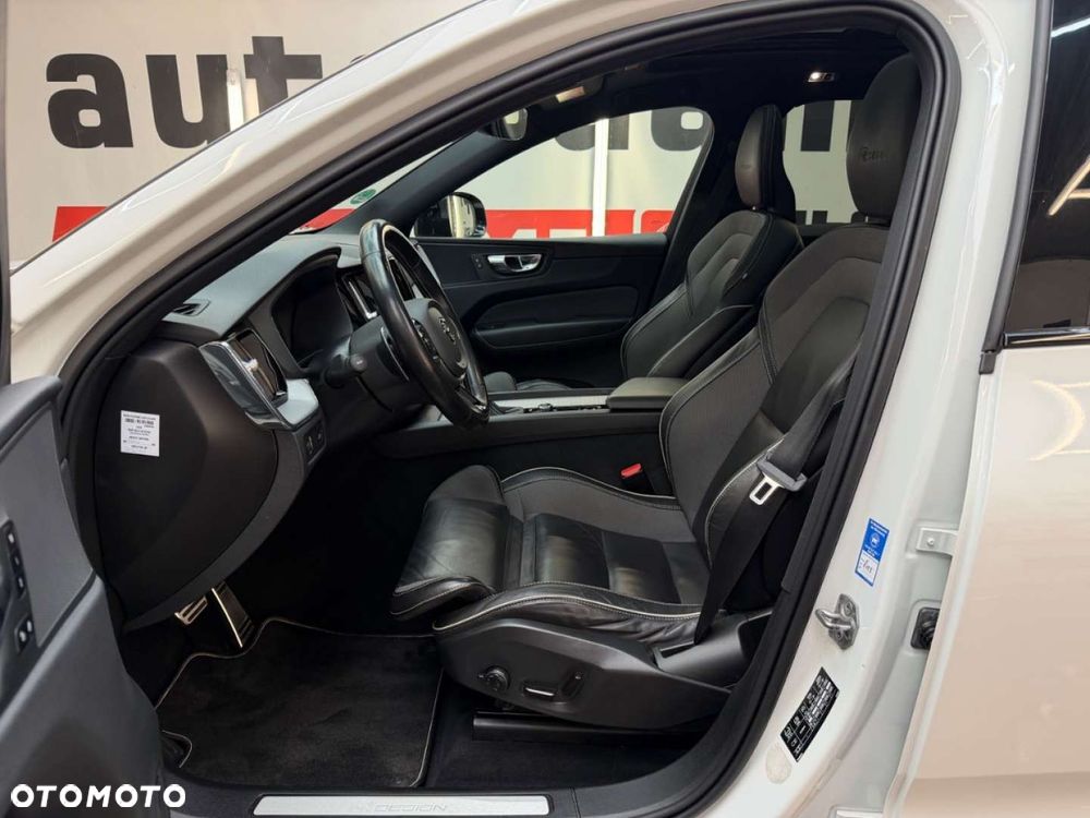 Volvo XC 60 - 23