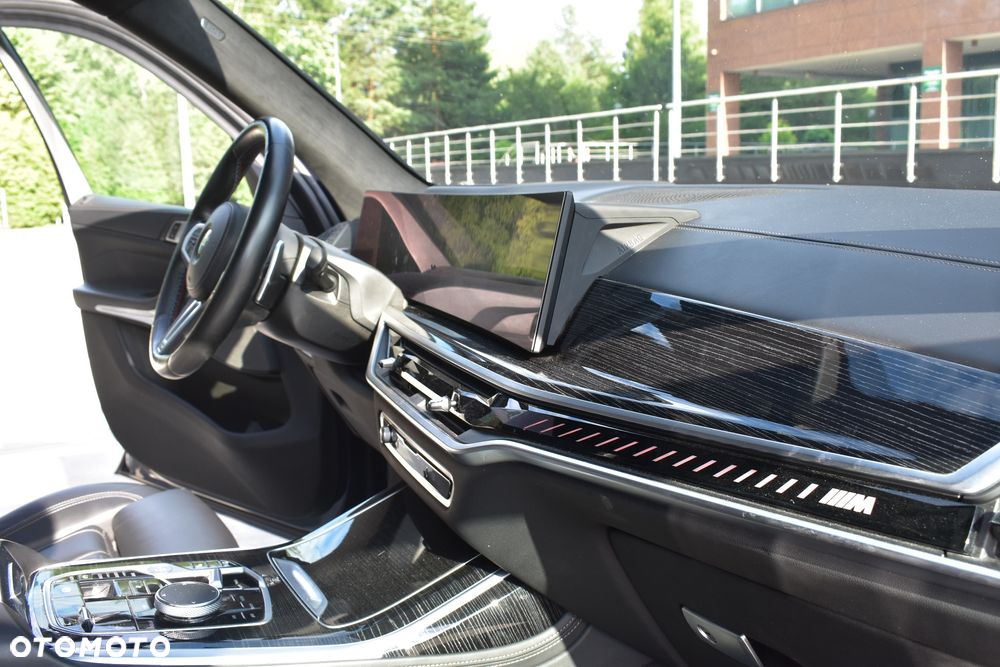 BMW X7 M50i sport - 6