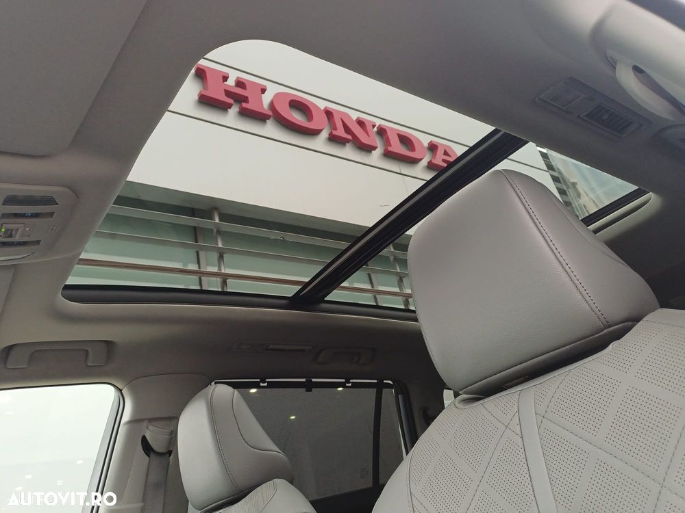 Toyota Highlander 2.5 L Dynamic Force 248CP Luxury Metallic - 8