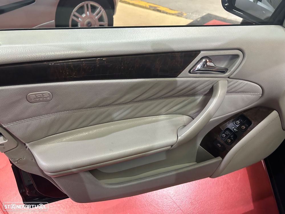 Mercedes-Benz C 180 K Elegance Aut. - 15