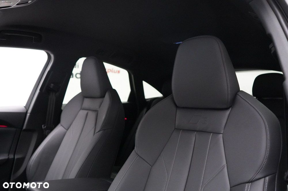 Audi Q5 Sportback - 9