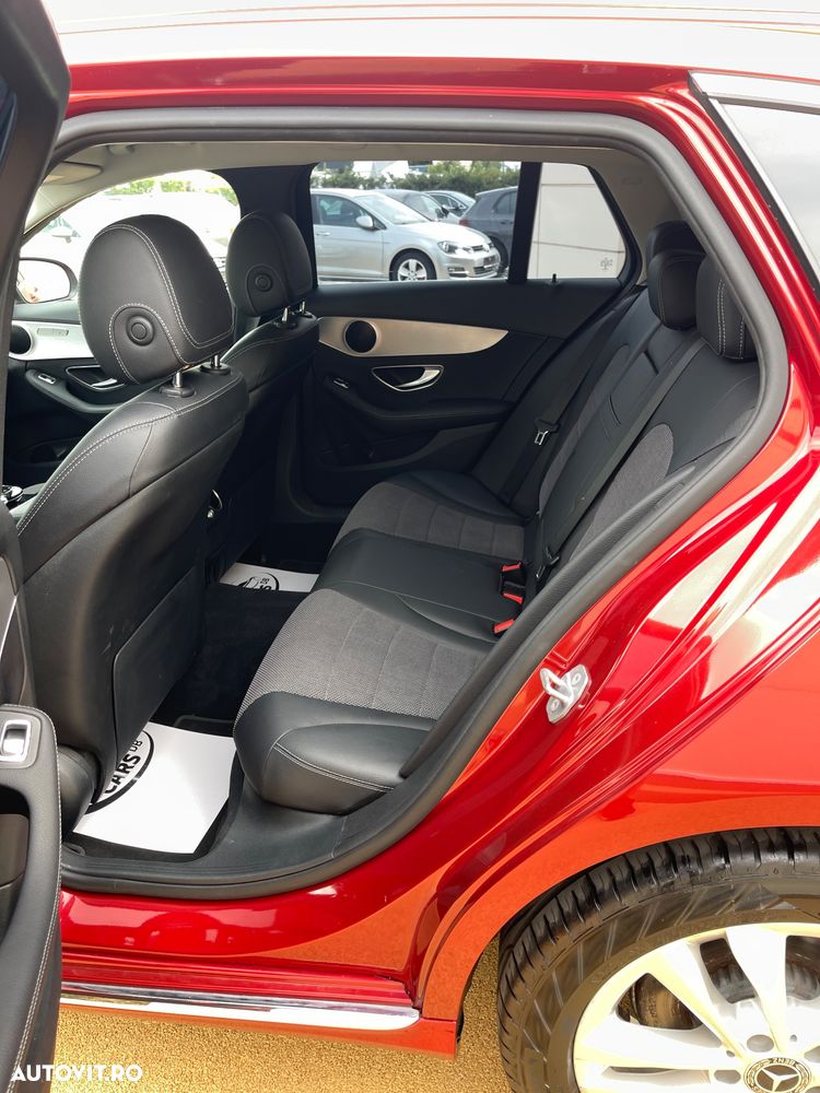 Mercedes-Benz C 220 d 4Matic 9G-TRONIC Avantgarde - 27