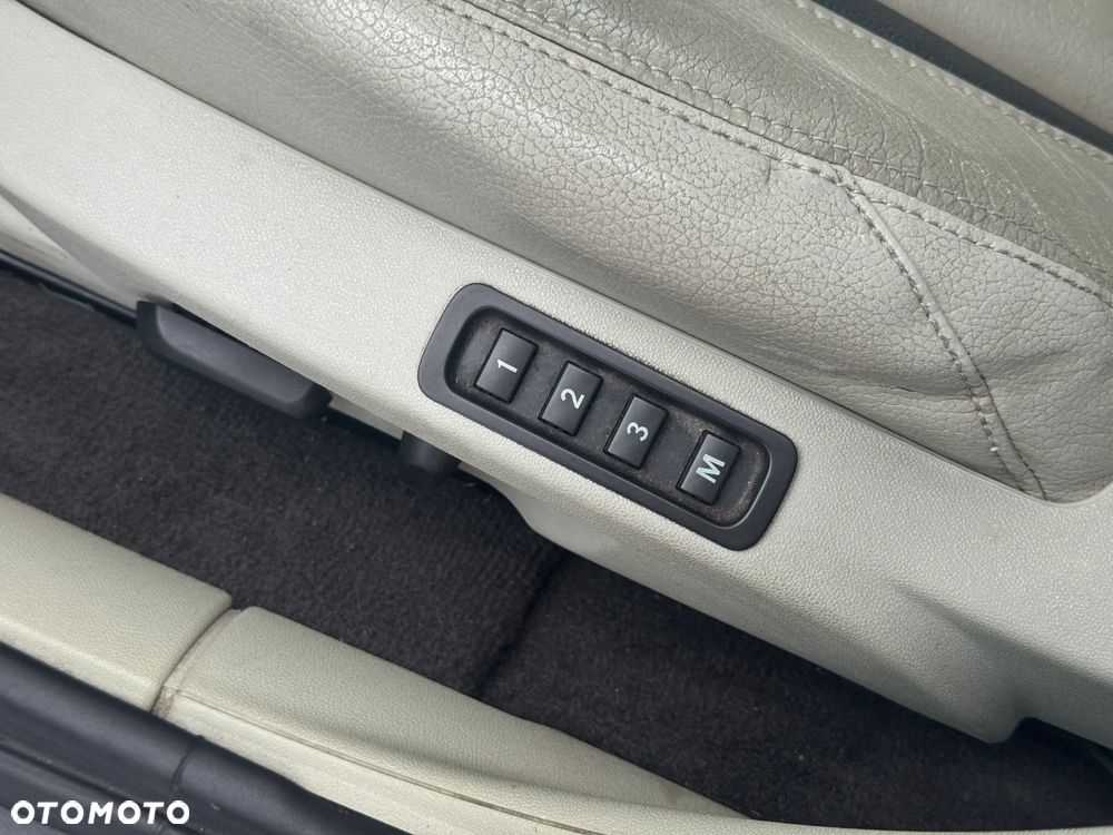 Saab 9-3 1.9 TTiD DPF Aero - 14