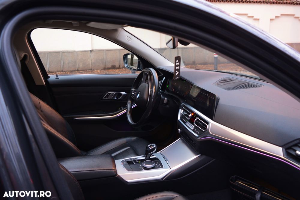 BMW Seria 3 320d xDrive AT Luxury Line - 10