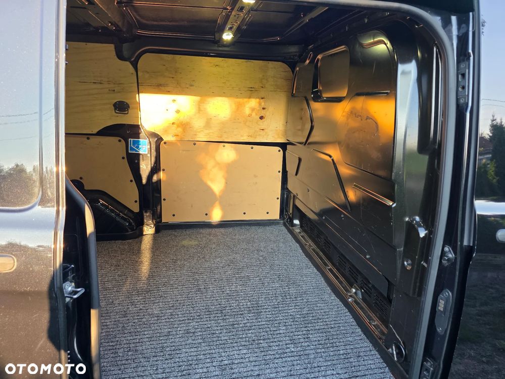 Ford Transit Custom - 20