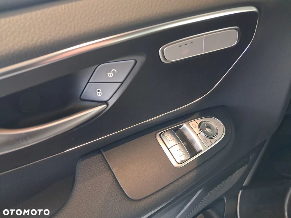 Mercedes-Benz Klasa V 220 d 9G-Tronic Style (d³ugi) - 18