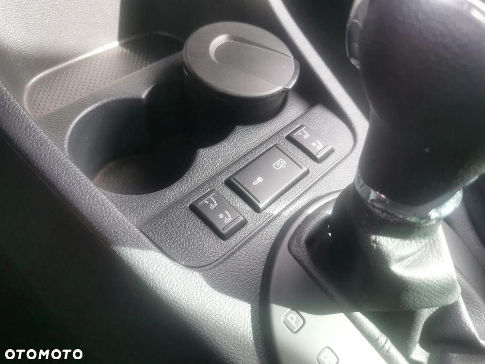Skoda Roomster 1.2 TSI DSG Elegance PLUS EDITION - 19