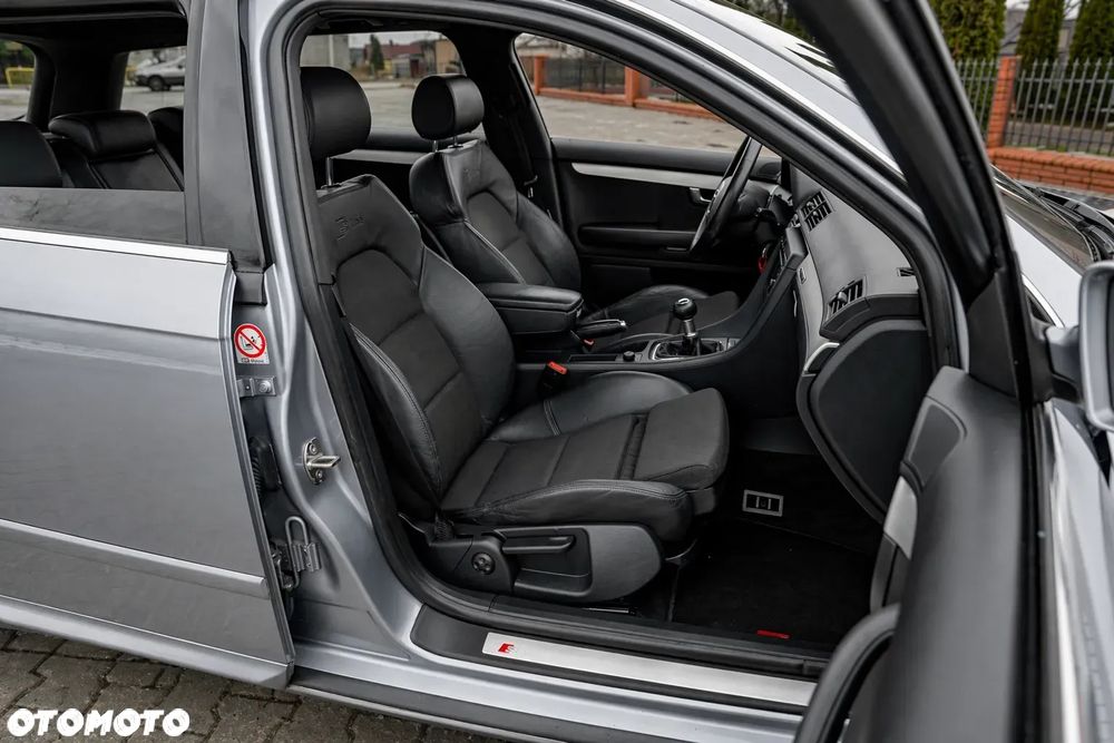 Audi A4 Avant 1.8T - 22