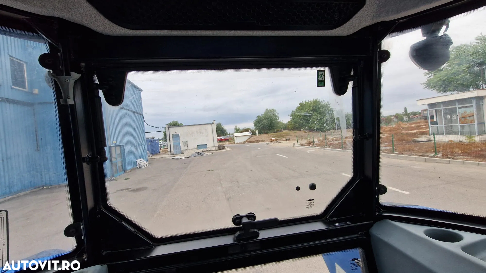 New Holland TD 5.95 CAB 4WD PS - 25