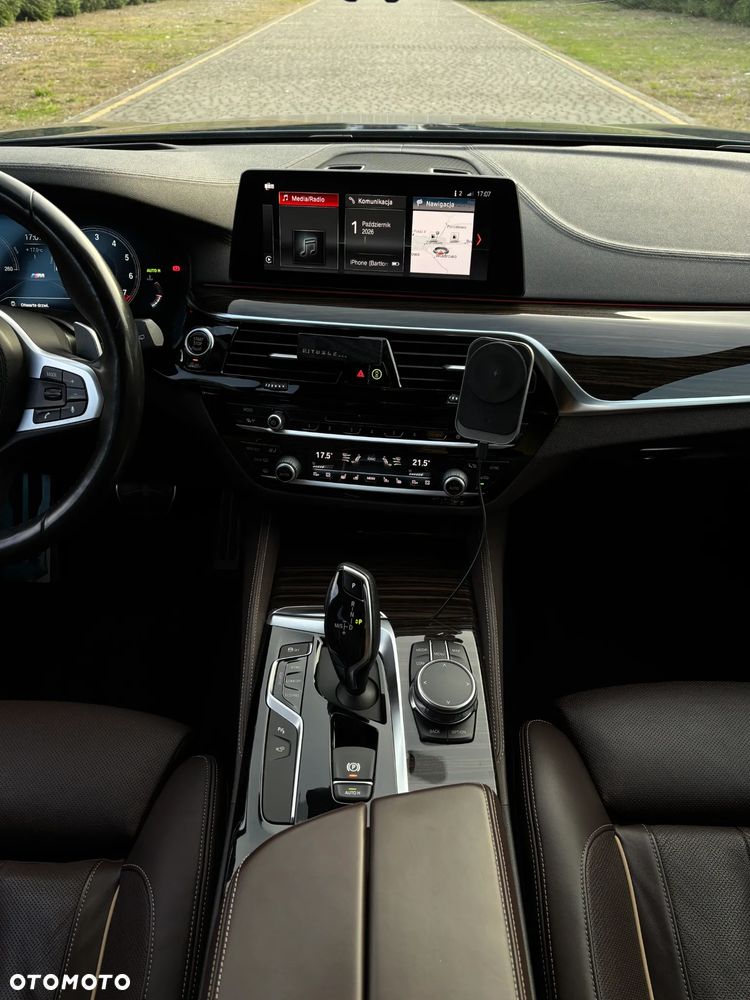 BMW Seria 5 540i xDrive M Sport sport - 32
