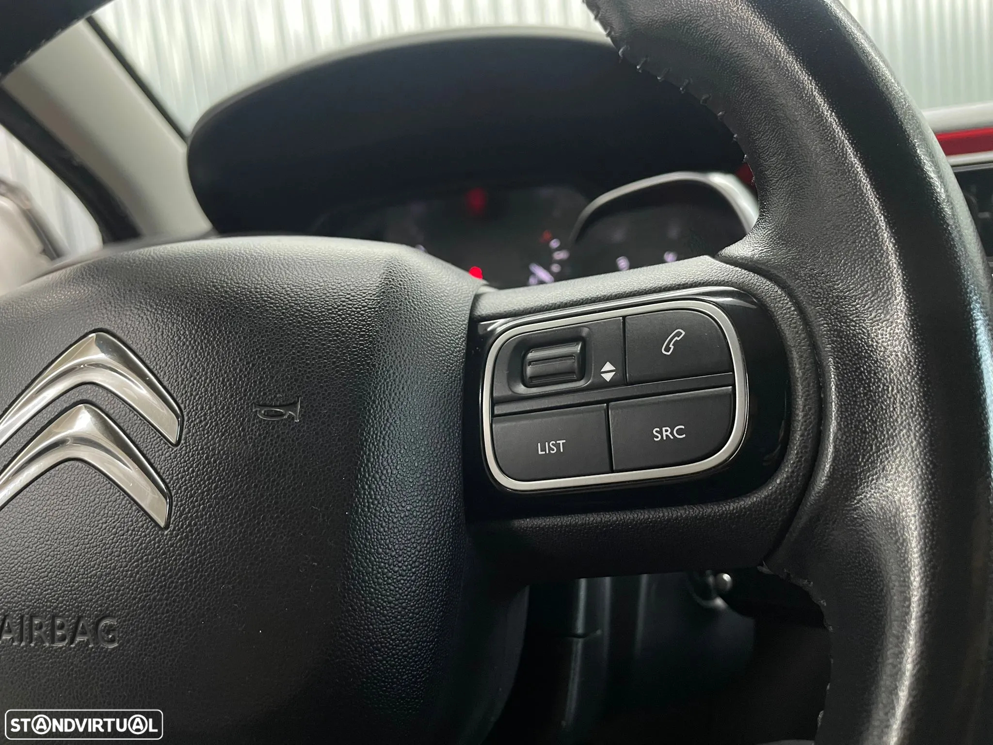 Citroën C3 1.2 PureTech Shine - 25