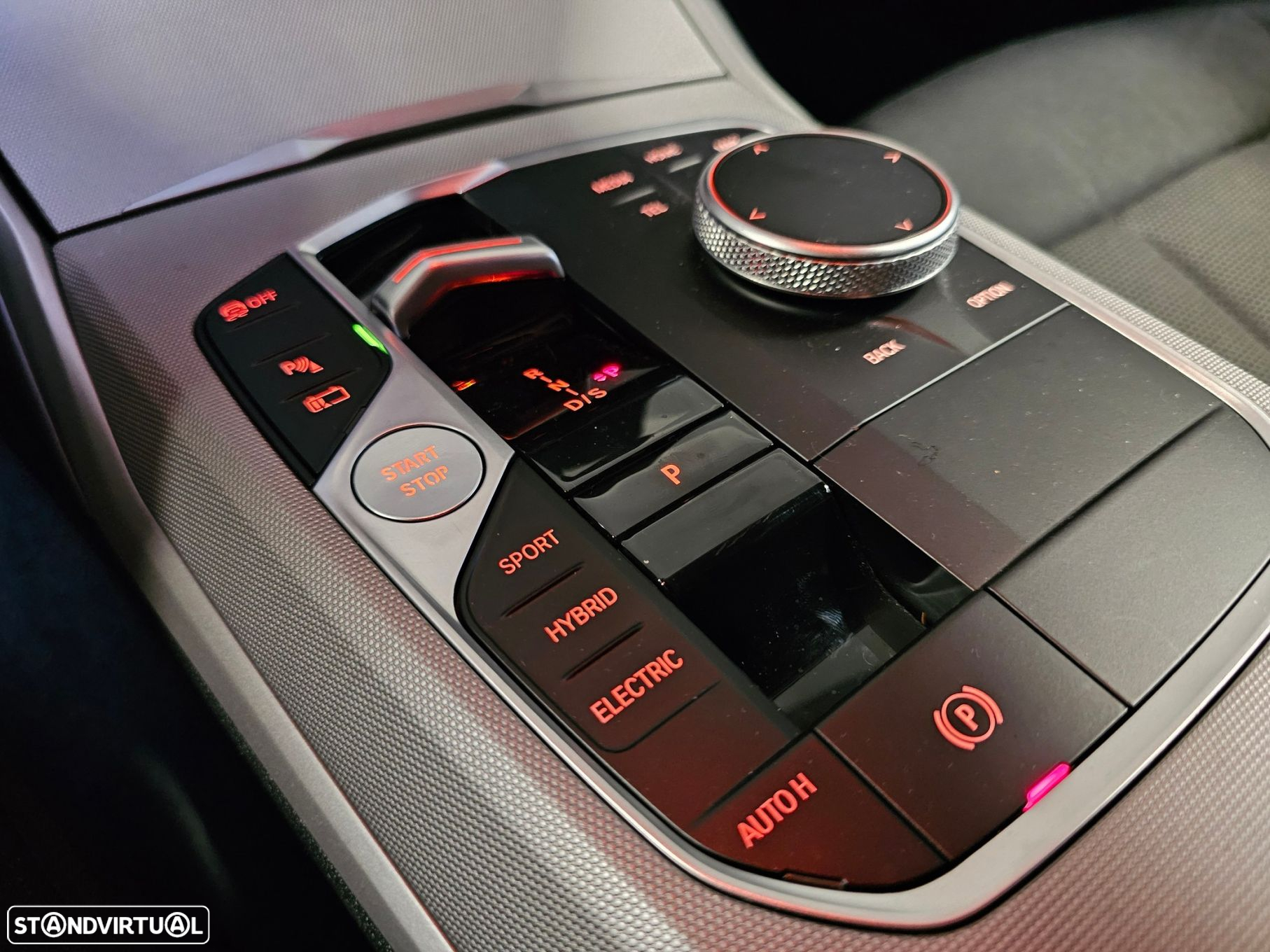 BMW 320 e Touring Corporate Edition Auto - 19