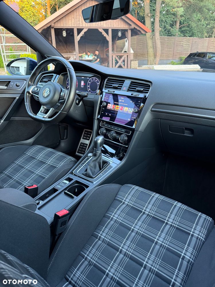 Volkswagen Golf 2.0 TDI BMT GTD DSG - 28